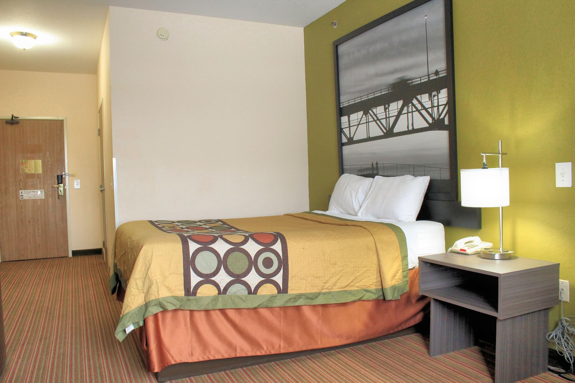 Motel Super 8 By Wyndham 3*