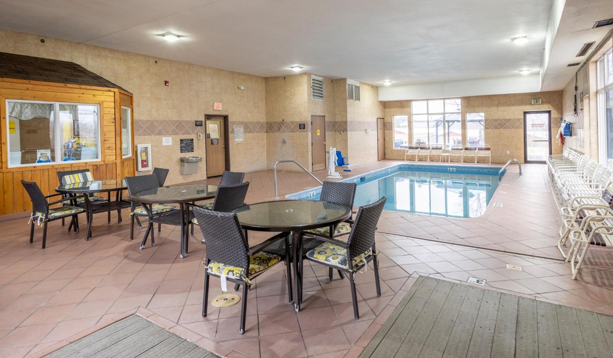 Super 8 By Wyndham 3*