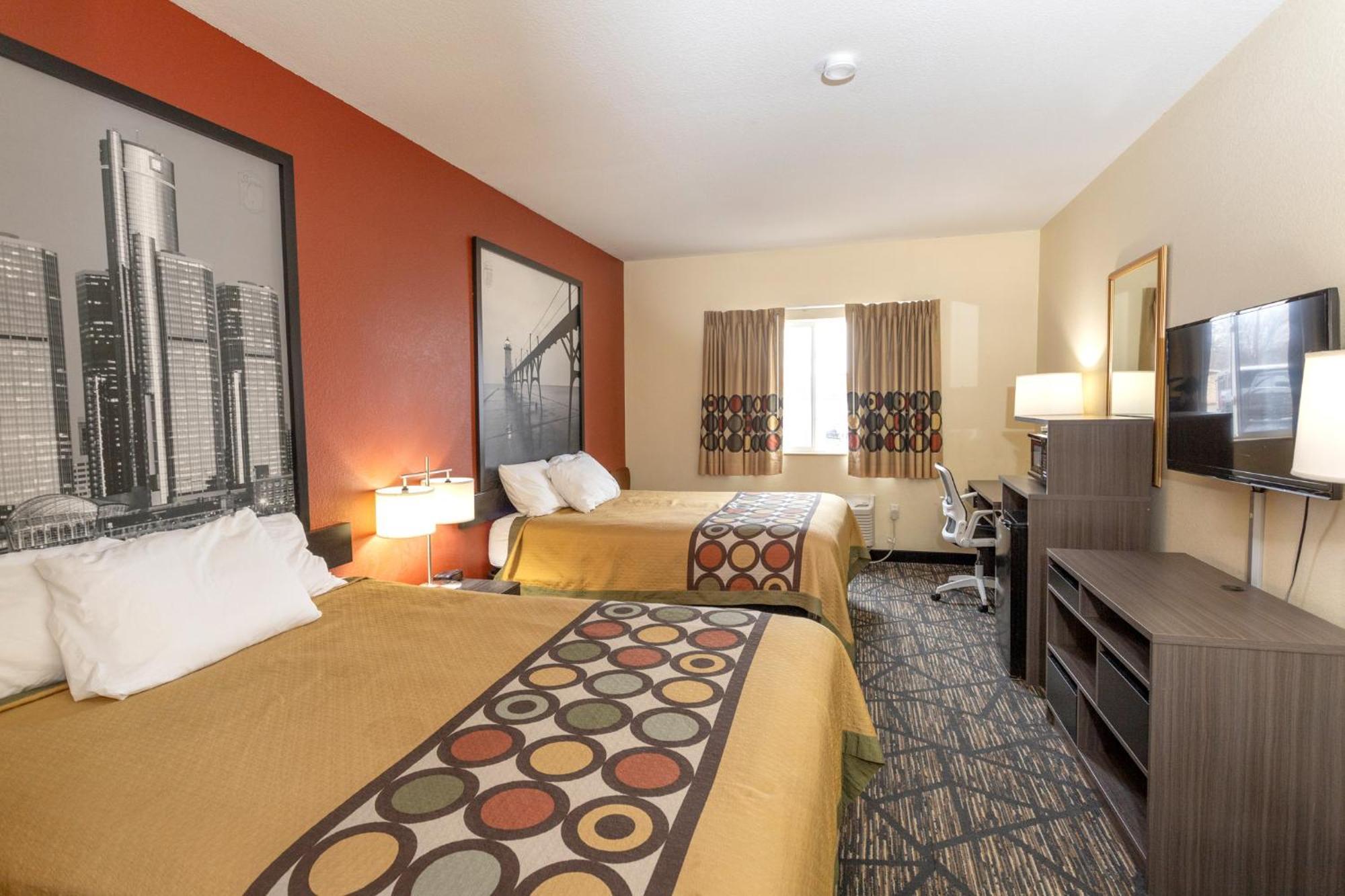 Super 8 By Wyndham Motel