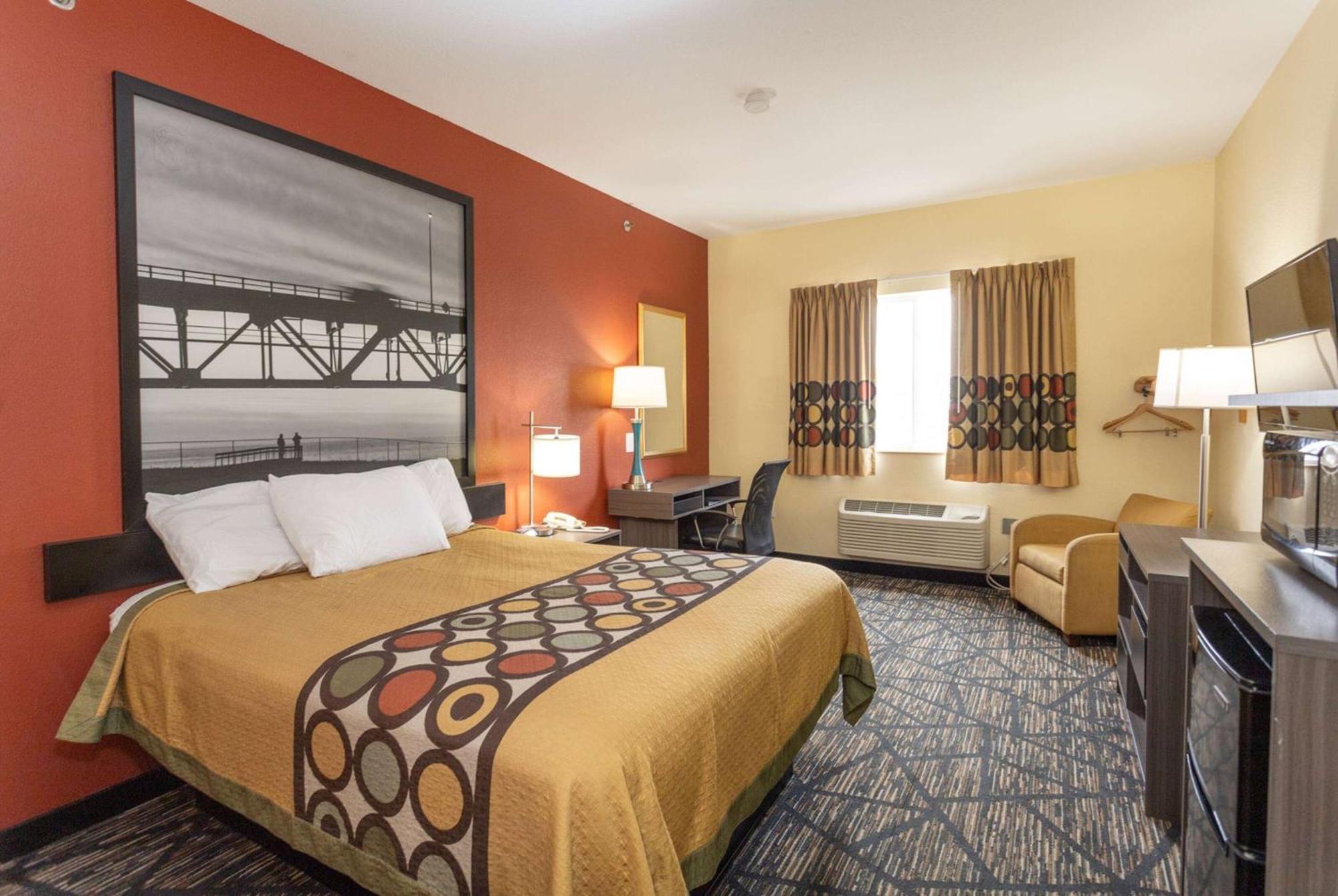 Super 8 By Wyndham Motel Big Rapids